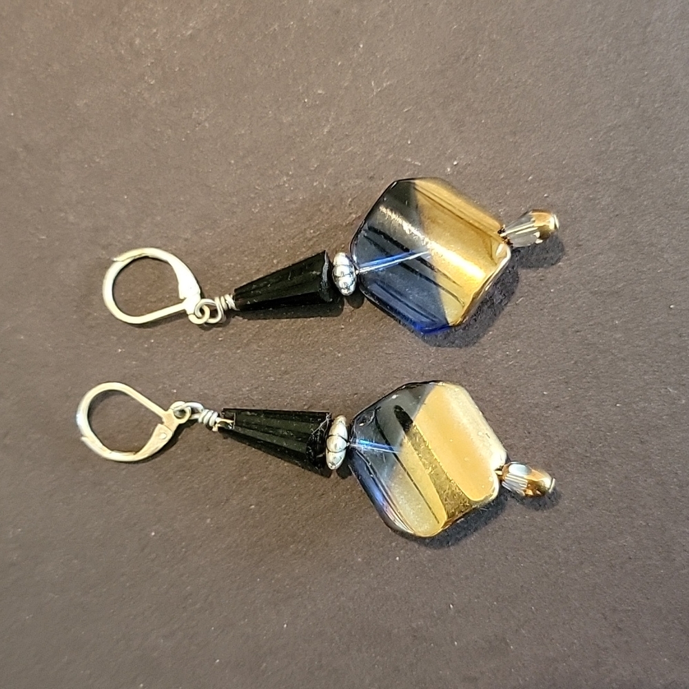 Womens pierced earrings   Purchase 3 Pair For $25